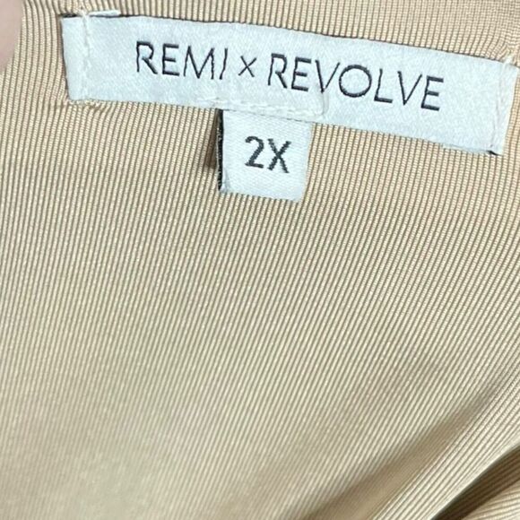 Revolve X Remi Jacqui Maxi Skirt in Metallic Gold Side Slit Women’s Plus Size 2X - Picture 6 of 8